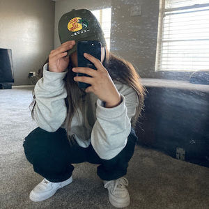 Meet your Posher, Madison